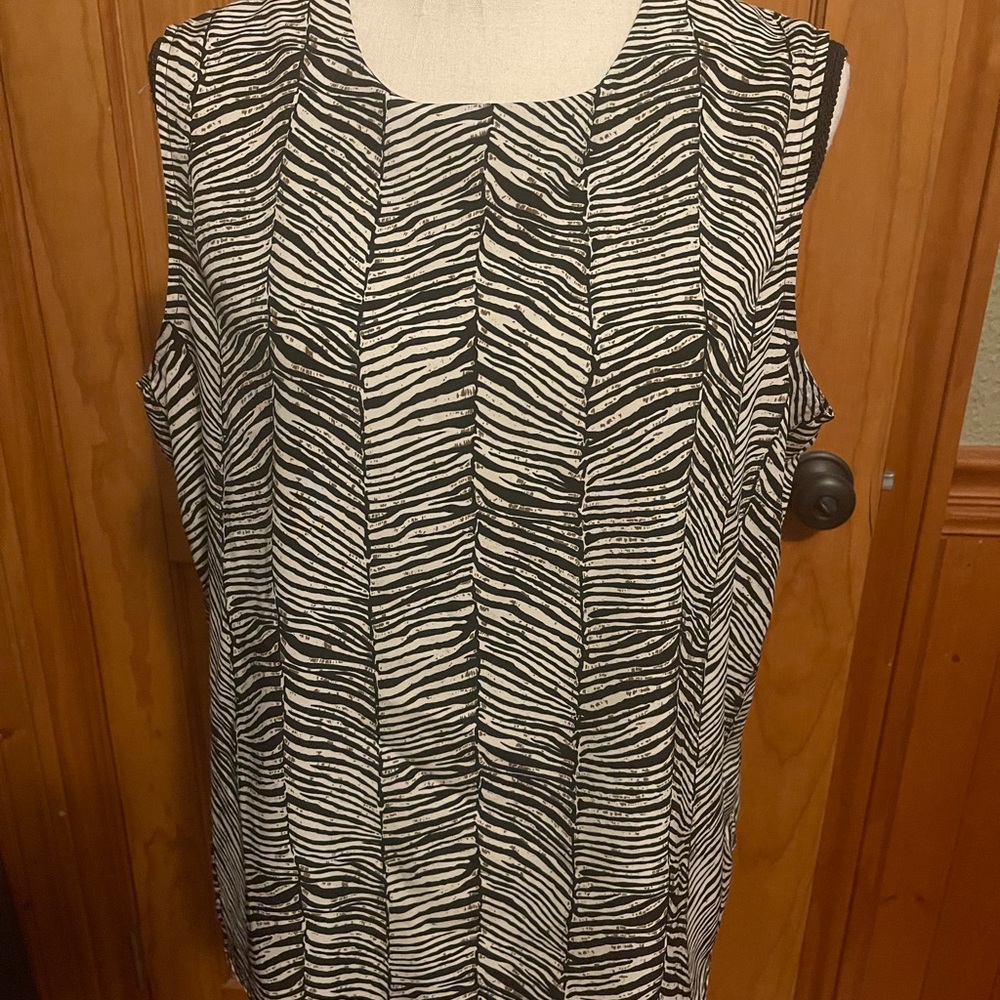 Xlarge zebra print, sleeveless dressy shirt by Notations